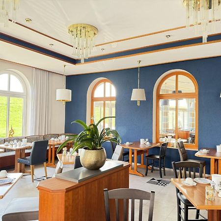 Seehotel Neue Liebe クックスハーフェン エクステリア 写真