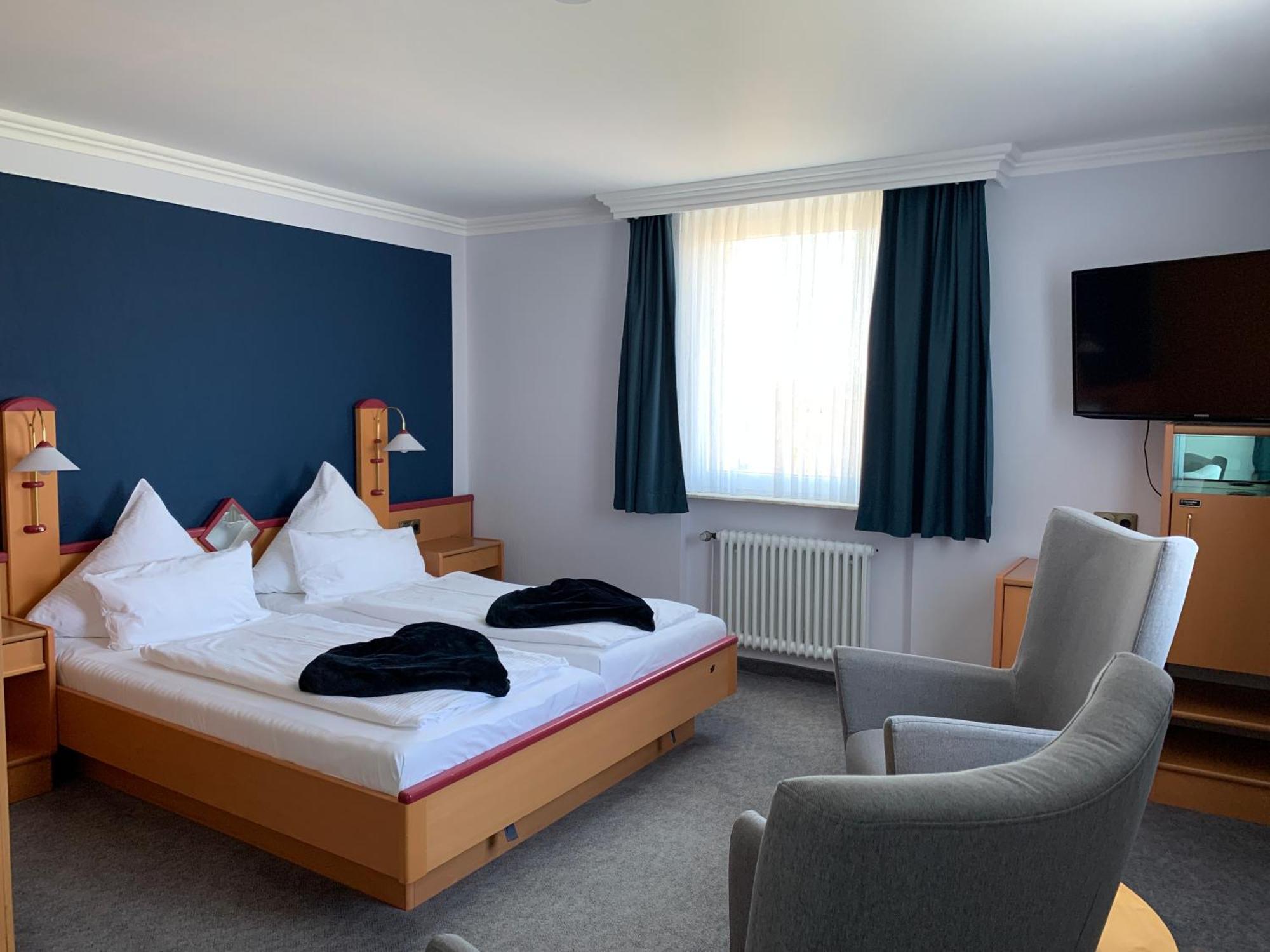 Seehotel Neue Liebe クックスハーフェン エクステリア 写真
