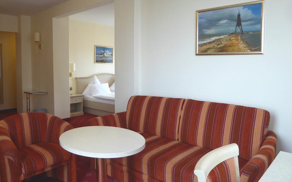 Seehotel Neue Liebe クックスハーフェン エクステリア 写真