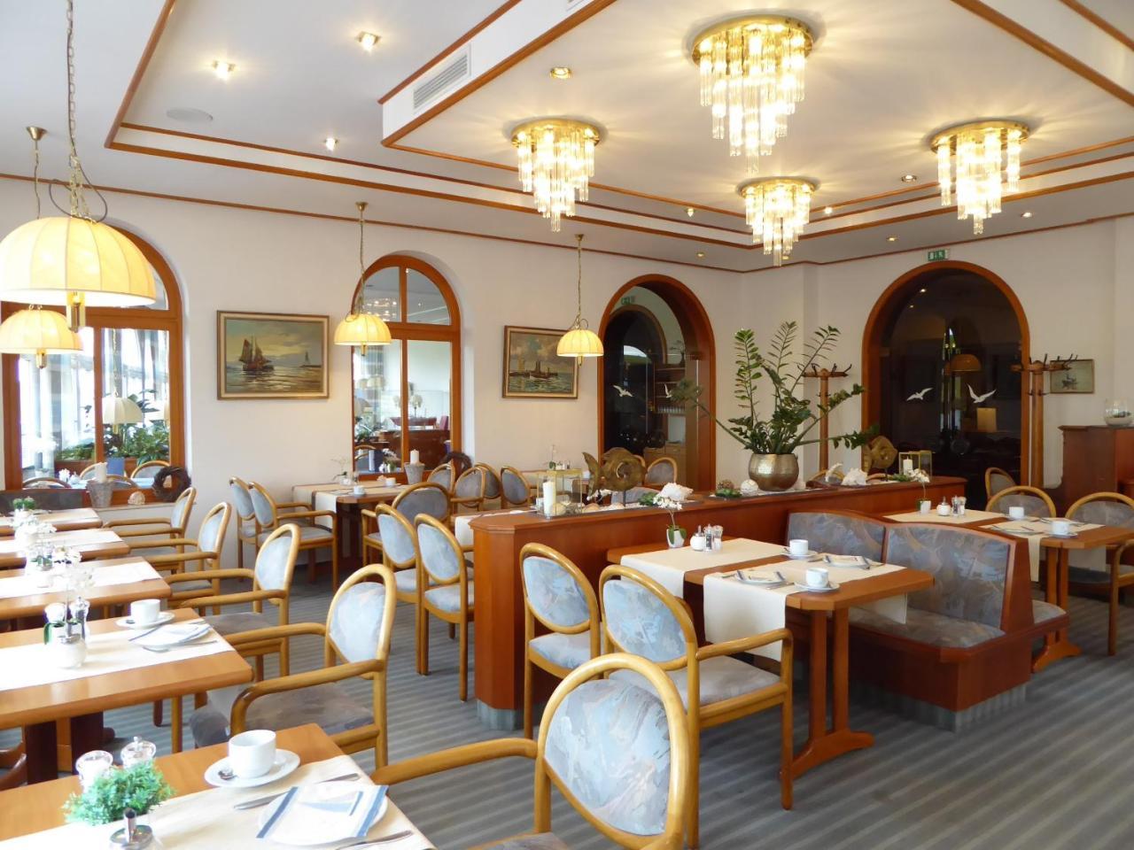 Seehotel Neue Liebe クックスハーフェン エクステリア 写真
