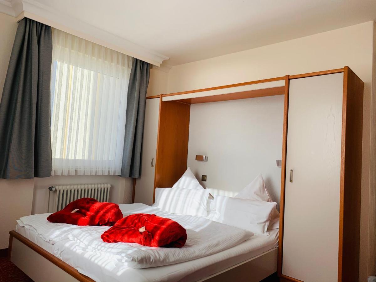 Seehotel Neue Liebe クックスハーフェン エクステリア 写真