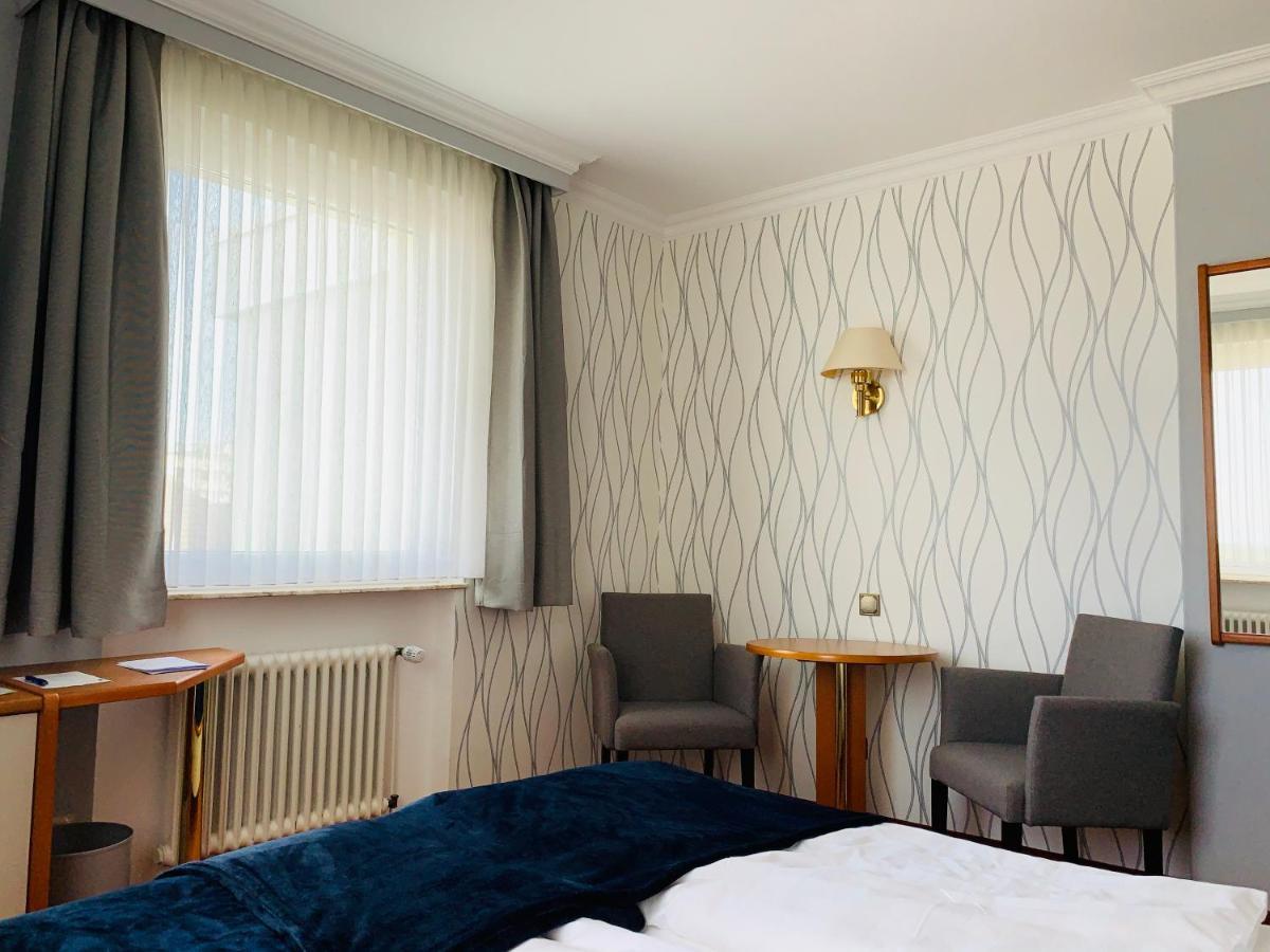 Seehotel Neue Liebe クックスハーフェン エクステリア 写真